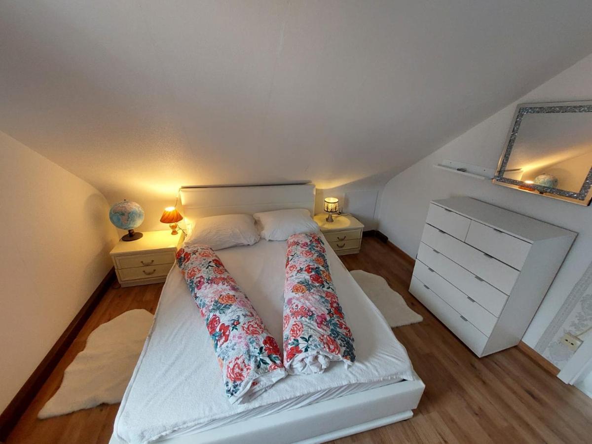 Ferienwohnung Kraemer Bonnigheim Bagian luar foto